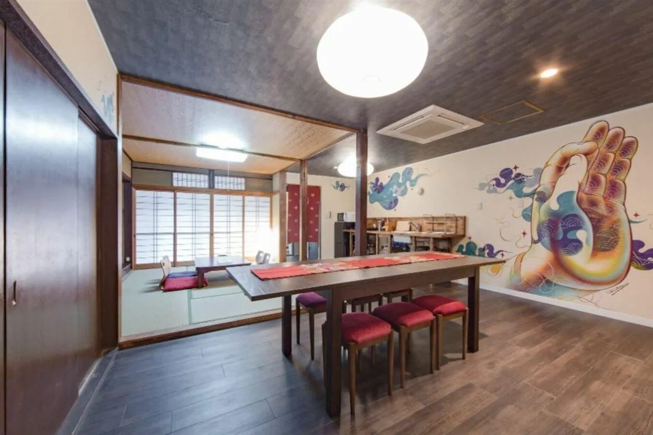 Vakantiehuis Bna Machiya Kyoto Villa